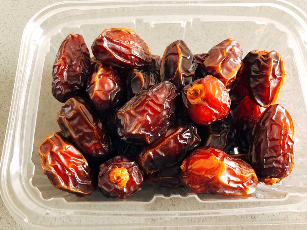 Easy and Healthy Homemade Date Bread Recipe Delishably