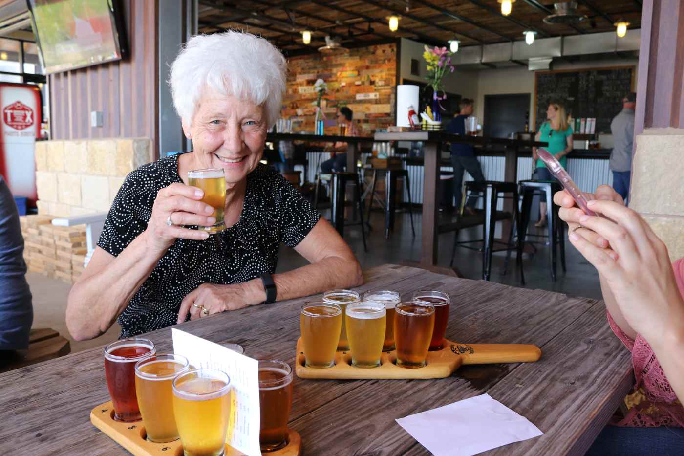 A Review of Twisted X Brewery & Tasting Room in Dripping Springs, TX