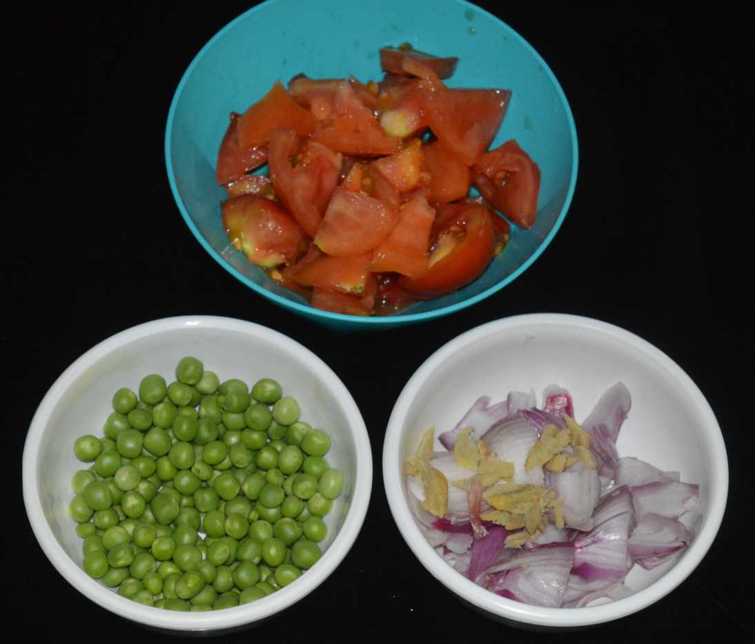 How to Make Green Pea Tomato Soup Delishably