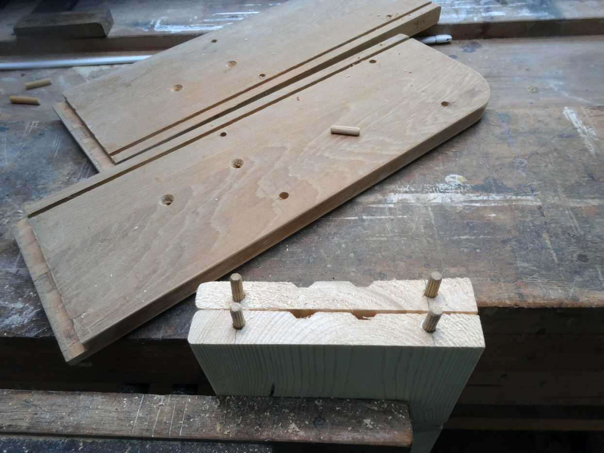 How to Make a Simple Shelf Unit for Wall Mirror