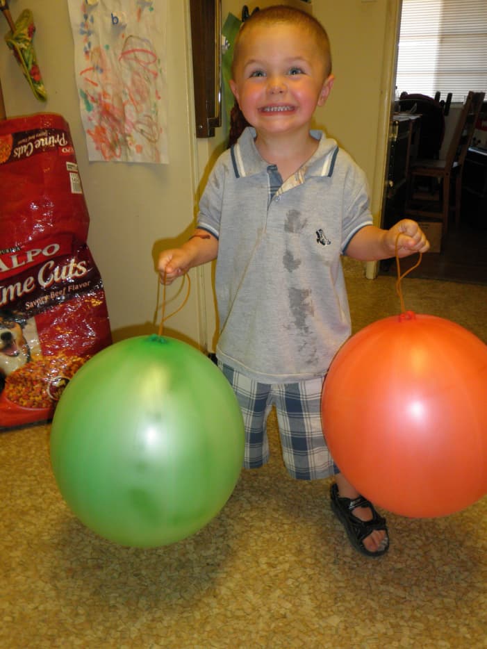 How to Make a Paper Mache Earth Globe - FeltMagnet