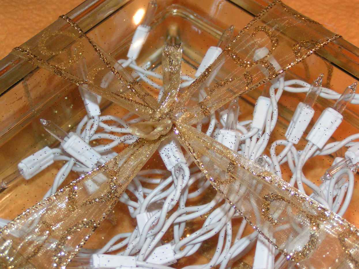 How to Make an Illuminated Glass Block Christmas Present Decoration