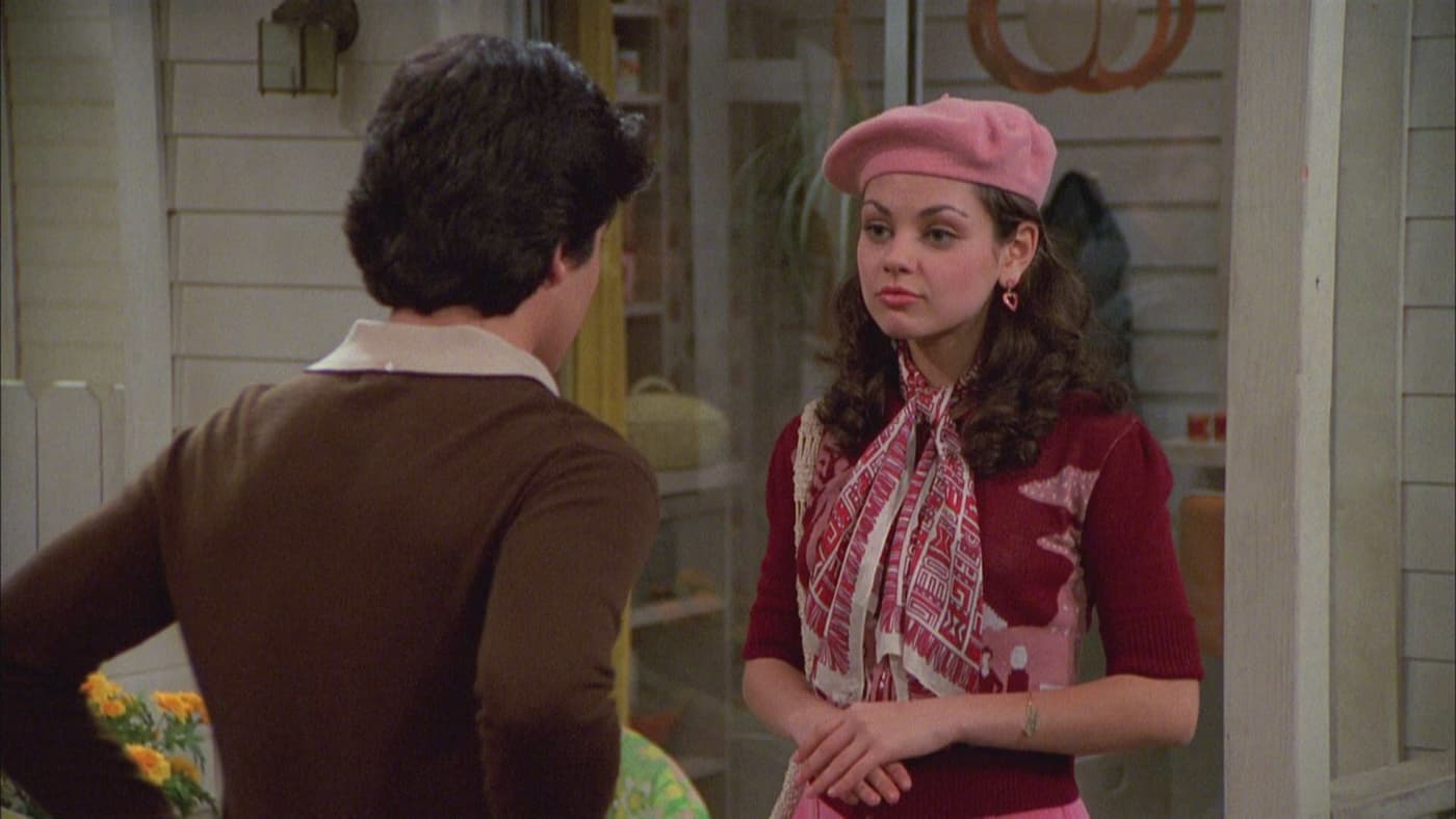 Jackie Burkharts Top 10 Fashion Moments On That 70s Show Reelrundown