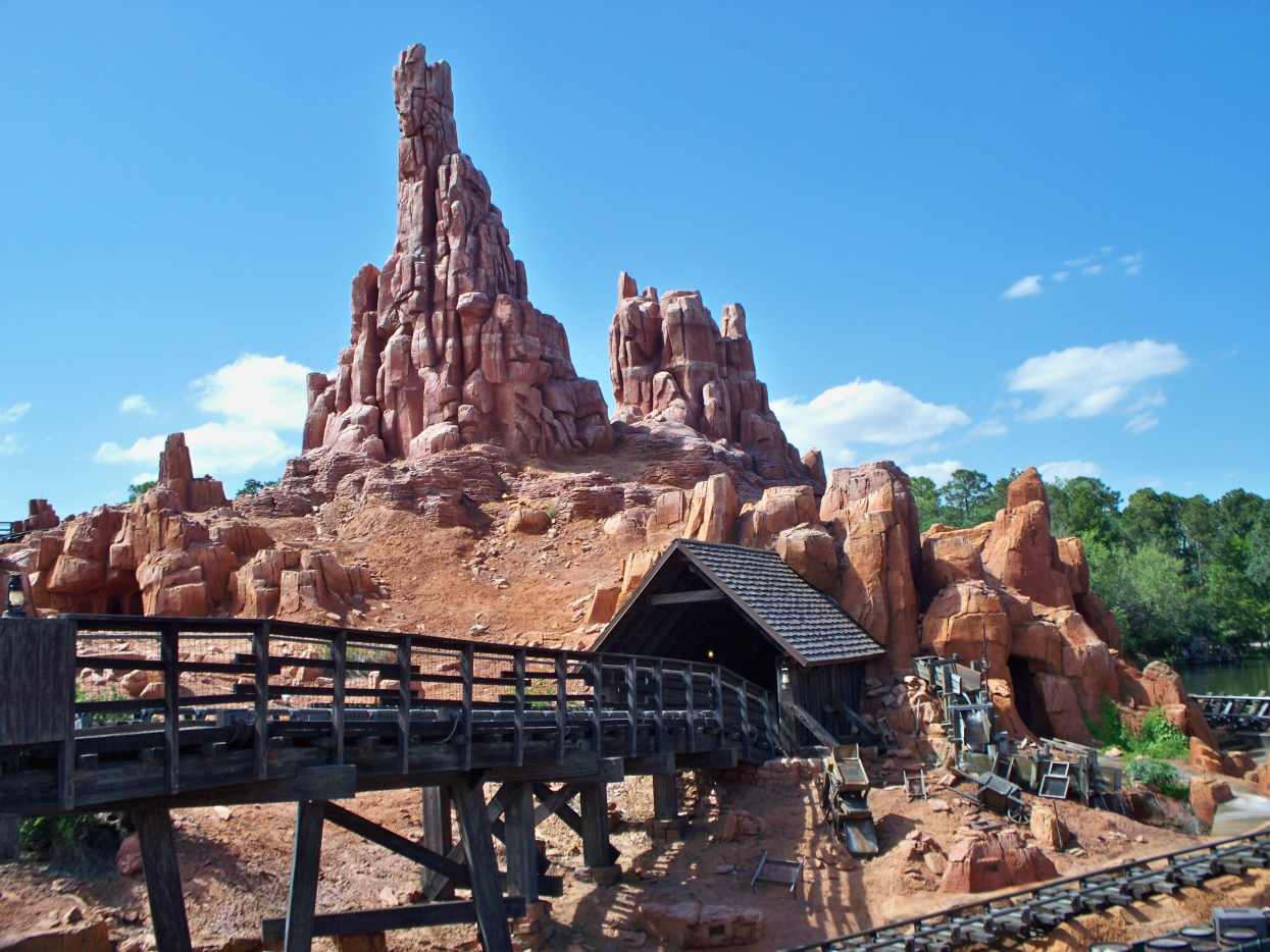 Top 10 Things to Do at Disney's Magic Kingdom - HubPages