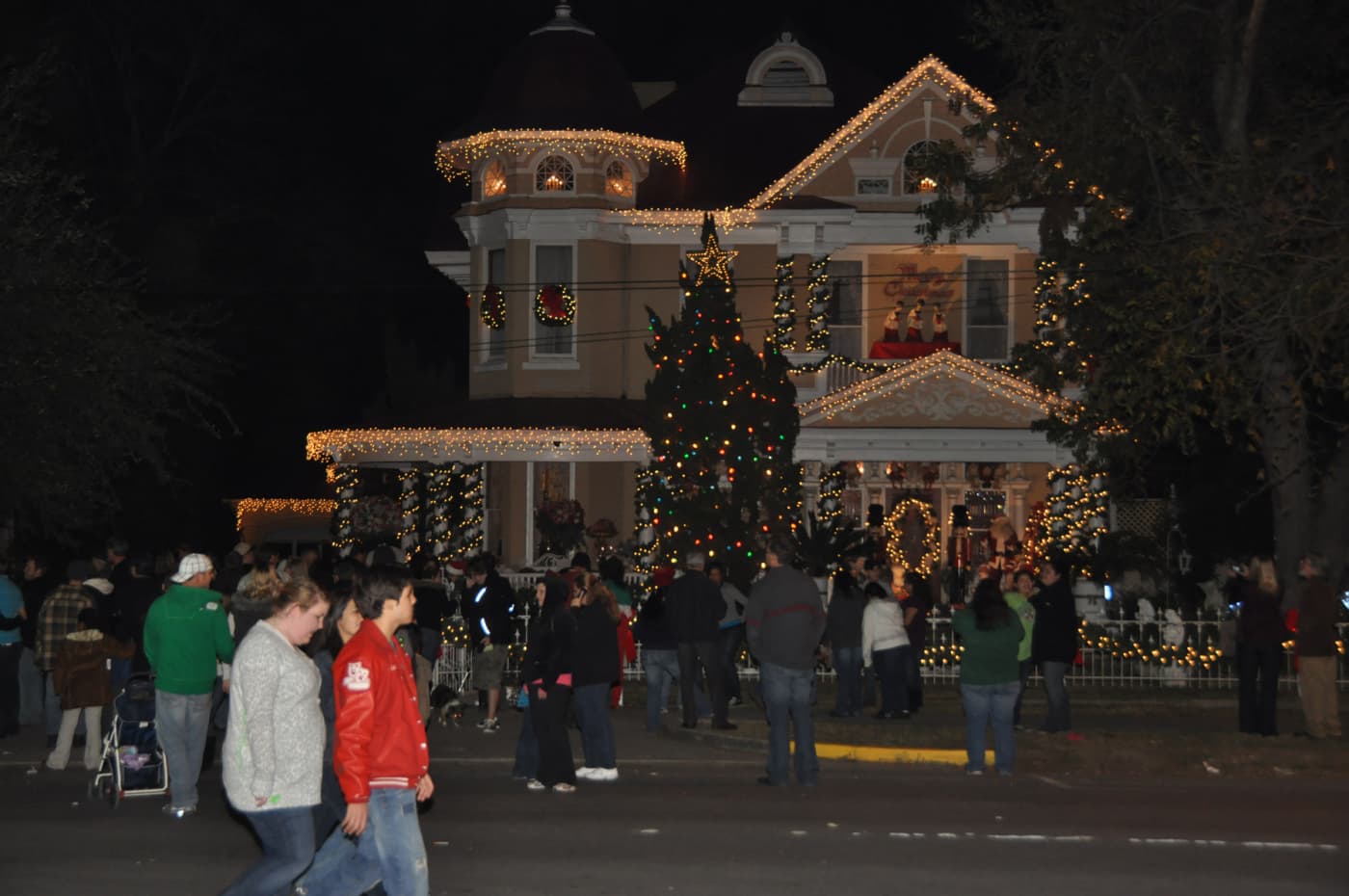 San Antonio and Texas Hill Country Christmas Parades and Festivals