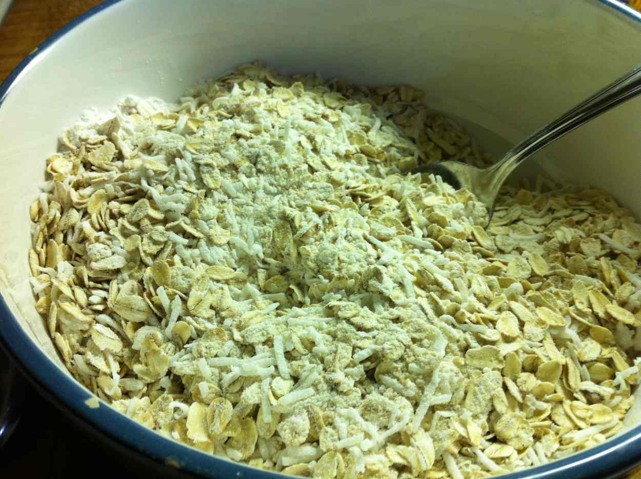 Crunchy Granola Oatmeal Bars HubPages