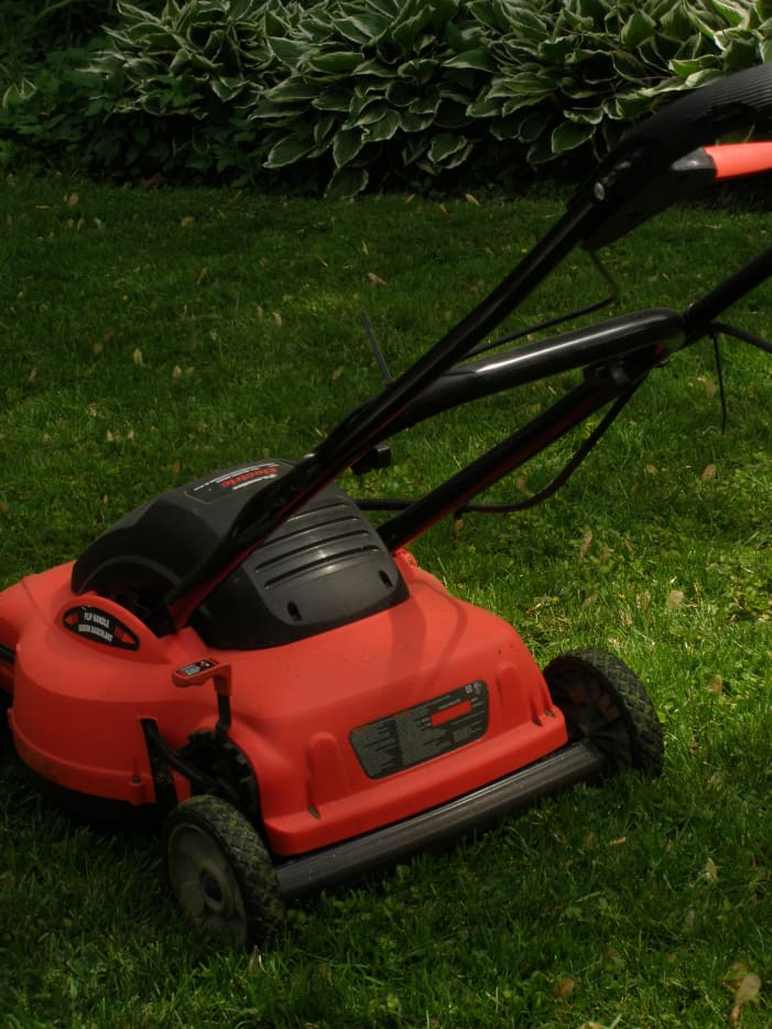 Advantages of an Electric Lawnmower HubPages