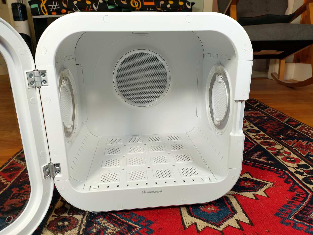 Review of the Homerunpet Drybo Plus Automatic Pet Dryer PetHelpful