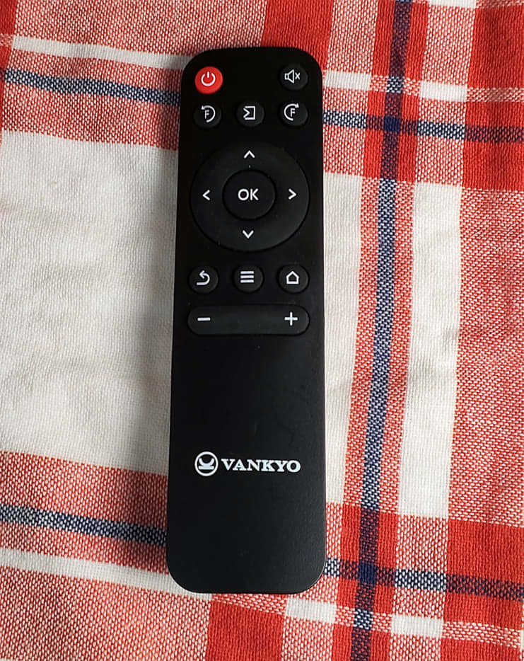 Review Of The Vankyo Performance V700W Projector TurboFuture