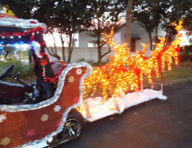 How to Decorate a Golf Cart for Christmas - Holidappy