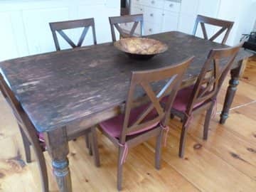 Extending Oval Dining Table And 6 Chairs
