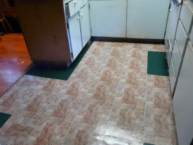 Lay L And Stick Vinyl Tile Flooring, How To Lay Adhesive Floor Tiles