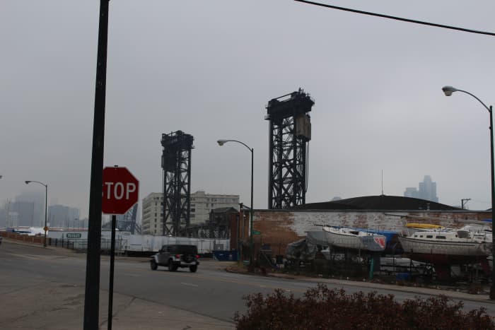 The supports of the neighboring train bridge (which can be seen prominently from the surrounding area) are similar to the version in the game.