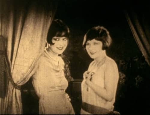 The bobbed hair and heavy eye makeup worn by flappers was bold and modern.