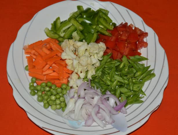 Vegetables chopped and kept ready