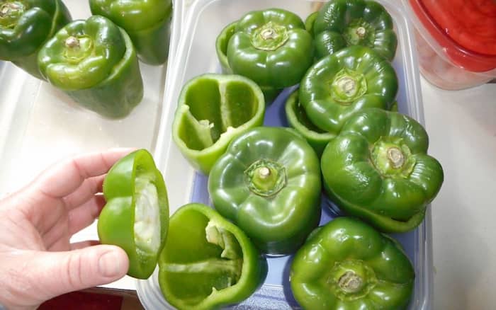 minnesota-cooking-stuffed-green-peppers-with-jambalaya