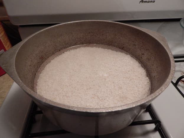 Soaking Rice