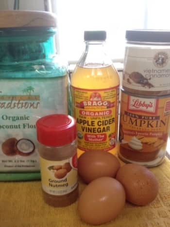 The ingredients for Paleo pumpkin pancakes.