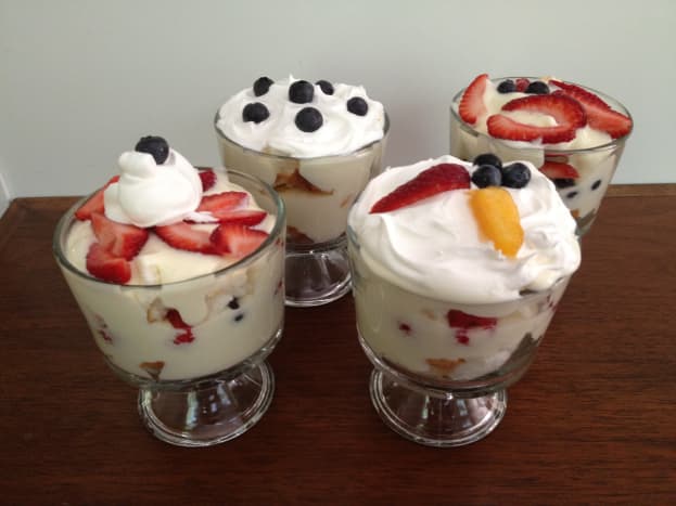 10 oz. mini-trifle bowls