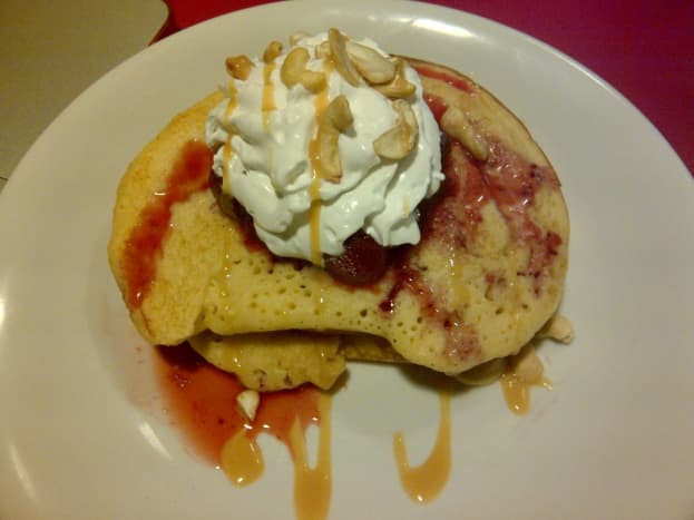 Strawberry pancakes (also available with chocolate topping)