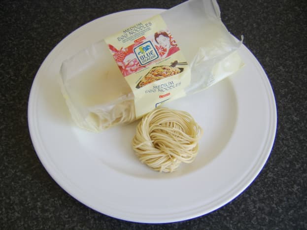Dried Chinese egg noodles