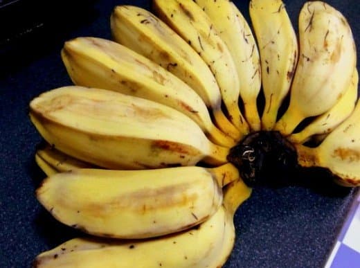 Pisang abu is also known as pisang nipah or pisang sabah, the most common banana variety for banana fritters, as it is cheaper and easily available.