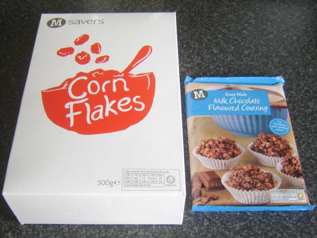 Budget corn flakes and chocolate flavoured coating