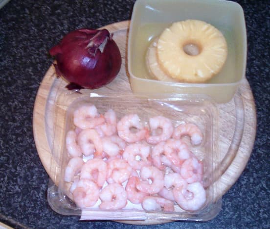Red onion, pineapple and king prawns