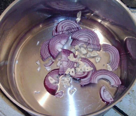 Sauteing red onion and garlic