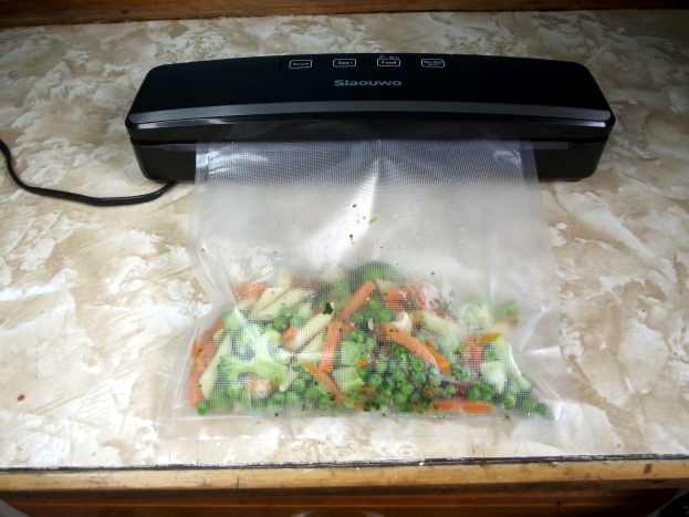 how to use slaouwo v2 vacuum sealer