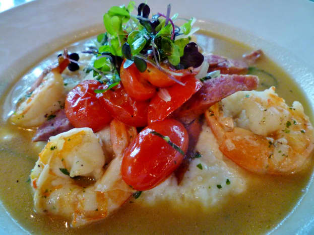 Shrimp and grits 
