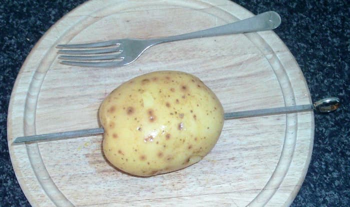 The potato is ready for baking.