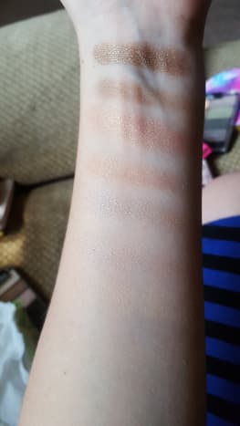 Finger and brush swatches from the Bare Minerals Sexy Neutrals Palette. The finger swatches are on top, with the brush swatches below each one. As you can see, the shimmery shades come off a lot more pigmented than the pale mattes.