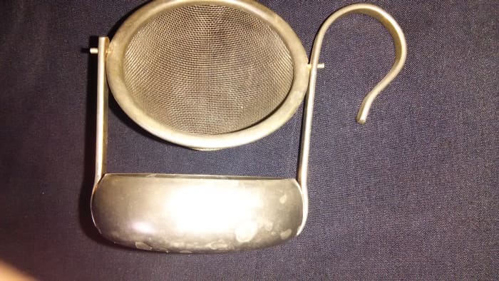 The Food Strainer: My New, Old-Fashioned Gadget
