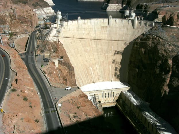 Hoover dam, an interesting stop on the way home.