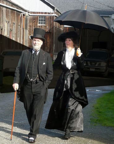 Matt and Lori Knowles in full Victorian costume, by Ellin Beltz