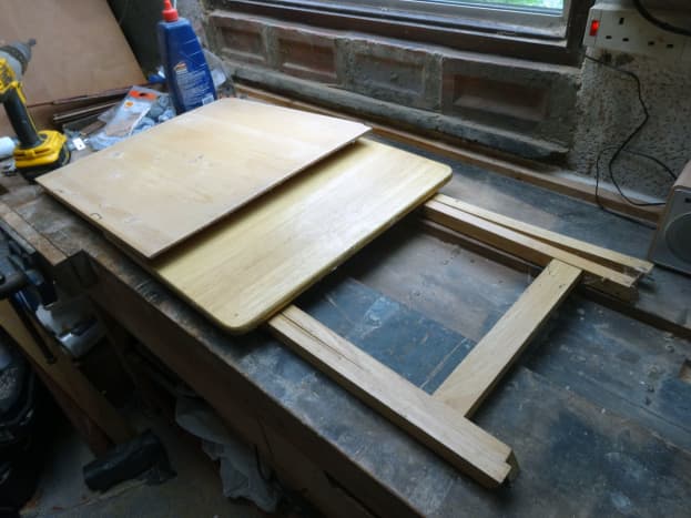 Folding table to be upcycled, and 9mm plywood salvaged from another DIY project.