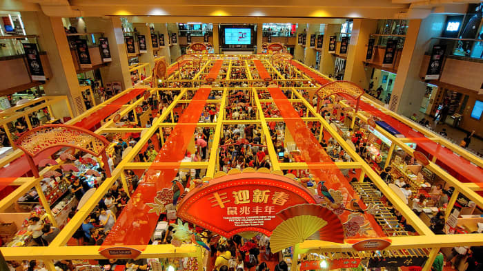 Many shopping malls host &ldquo;CNY&rdquo; festive bazaars too. These tend to feature renowned caterers and hotel confectioneries and can be extremely crowded.