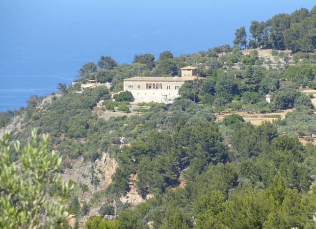 Distant view of Son Marroig
