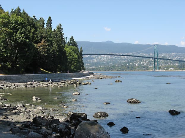 Downtown Vancouver, British Columbia: Attractions and Photos - WanderWisdom