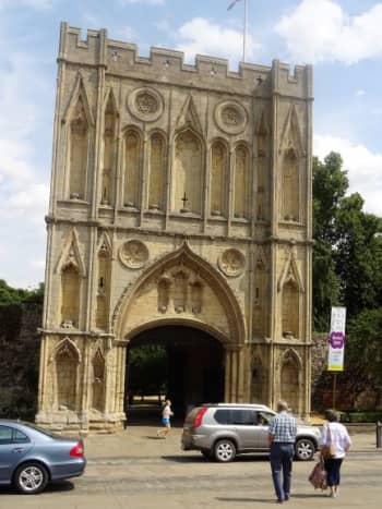  Norman Gate and Tower at Bury St Edmunds Abbey Gardens