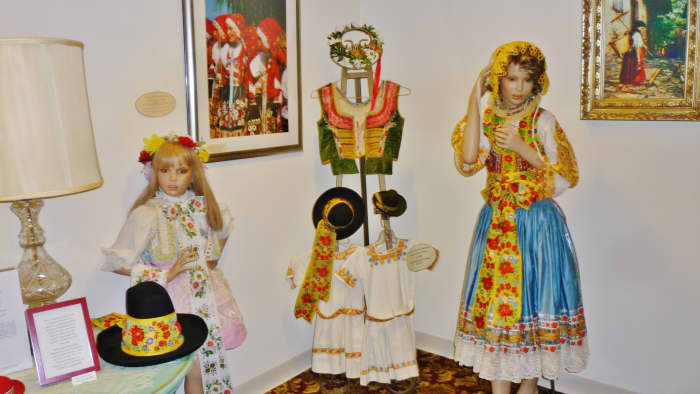 Slovak Flag Czech Center Museum Houston - A place to celebrate our world's  art, music, dance and diverse cultures — What to do in Houston? Visit the  Czech Center Museum Houston The