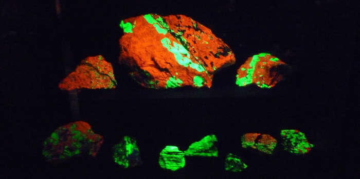 Fluorescent Minerals 