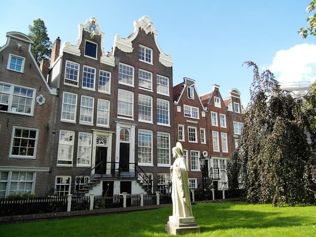 Begijnhof, Amsterdam.