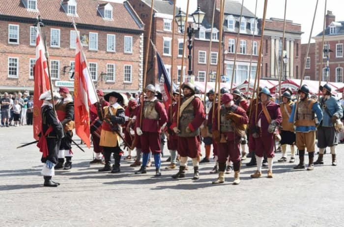 Re-enactment of the Siege and Surrender of Newark by the Sealed Knot Society. The Sealed Knot Society visits Newark to re-enact the Town's pivotal place in the English Civil War.