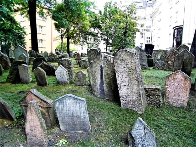 Old Jewish Cemetery, Prague.