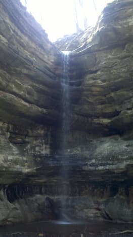 Waterfall in St. Louis Canyon @ Starved Rock State Park