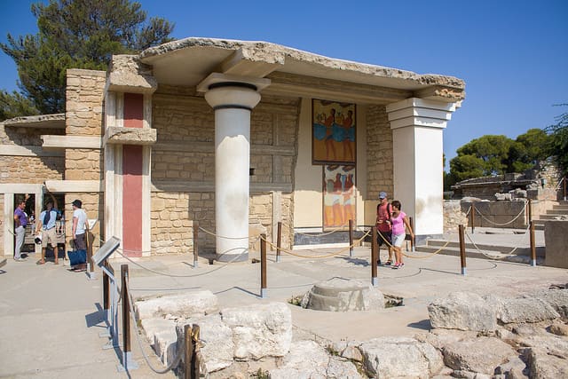 Knossos: &quot;The Most Beautiful Palace&quot;