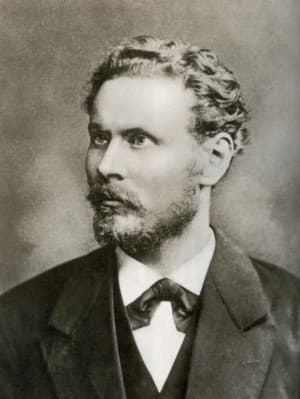 Otto Lilienthal in 1888 at the age of 40