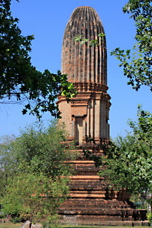 The Fruit-Shaped Tower (Prang Mafueang) is named for its resemblance to the carambola fruit. Dated to about 1300 AD, the tower is modelled after one in Chai Nat Province